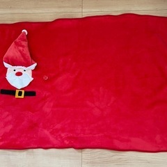 サンタ ブランケット 赤 クリスマス サンタさん 毛布 ボタン 帽子の画像