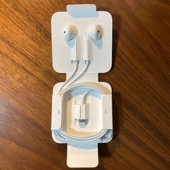 Apple 純正イヤホン 新品