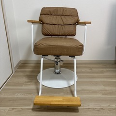 スタイリングチェア(12/20金引き取り希望)