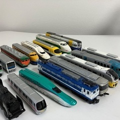 16台セット 鉄道模型 電車 列車 1点1000円以上の希少価値...