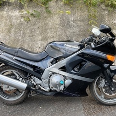 激安！　カワサキ　ＺＺ－Ｒ４００　Ｋ型　ZZR400　平成2年式