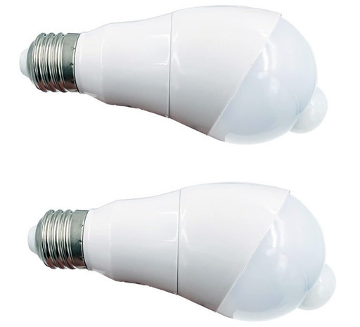 ★美品！角度が調整可能できる！ LED電球 人感センサー付 明暗センサー★