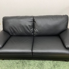 2人掛けソファー　合皮製 横幅170cm 奥行き90cm 高さ80cm