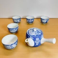 有田焼 牡丹柄・茶器セット（急須×1 / 湯のみ×5）