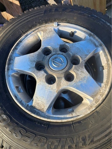 キャラバン　スタッドレス　195/80r15 4本