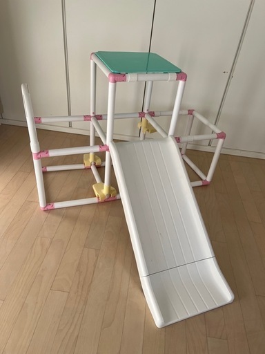 子供用ジャングルジム