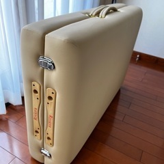 エステベッド 整体ベッド マッサージベッド美品
折りたたみベッド FONTANA リビエラスポーツの画像