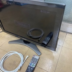 AQUOS  26型 アクオス ◎SHARP シャープ LC-26E8 26型 2011年製 液晶テレビ【B-CASカード付き】の画像