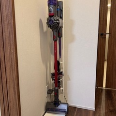 Dyson V8 slim fluffy+