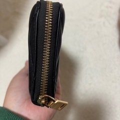 【取引決定】角スレ無し！黒のキルティング長財布♡の画像