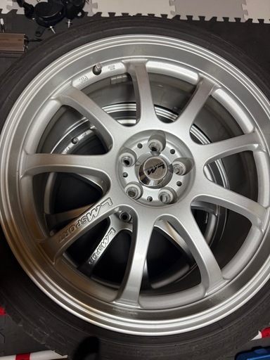 30プリウス 18インチアルミ