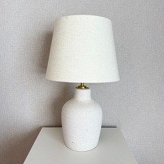 イケアBLIDVADER ブリドヴェーデル　テーブルランプ　オフホワイト セラミック ベージュ 50cm　の画像