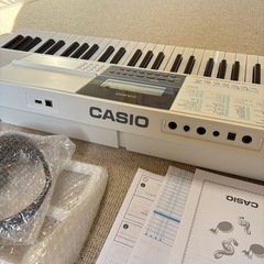 【美品】CASIO LK-516 61鍵盤 / 電子キーボードの画像