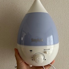 加湿器　3回のみ使用の画像