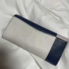 4℃の財布の画像