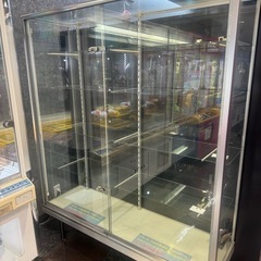 ショーケース