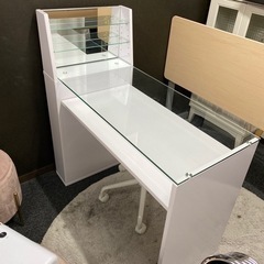 テーブル　ネイル　LOWYA