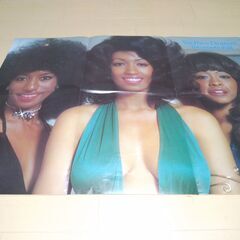 LPレコード　The three degrees　スリーディグリーズ　大ポスター付き　ジャケット共大変綺麗の画像