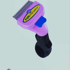 【美品】短毛猫用  ファーミネーター 🐈‍⬛🐾  消臭剤おまけの画像