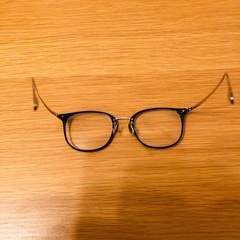 JINS メガネの画像