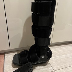 アキレス腱装具　（左）