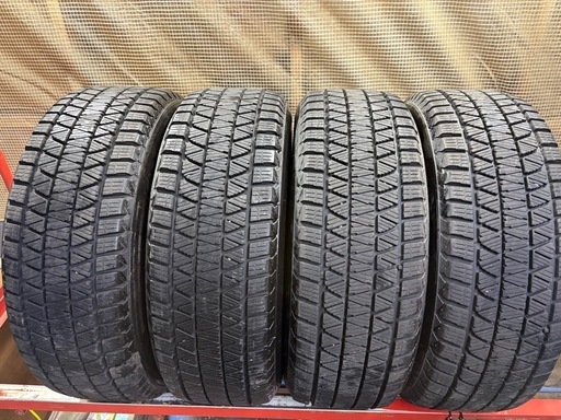 21年製超バリ山 225/60R17 ブリヂストン DM-V3