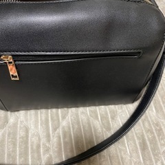 ショルダーバッグの画像
