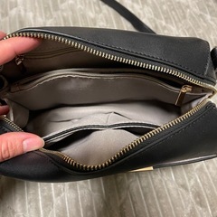ショルダーバッグの画像