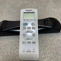 エアコンリモコン　シャープの画像