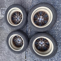 ホンダ　純正ホイール　N-BOX タイヤの画像