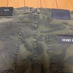 新品未使用　ZARA 迷彩柄スキニーパンツ　size 38の画像