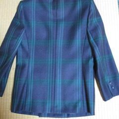 グリーンのジャケット・レディースジャケット（上着）の画像