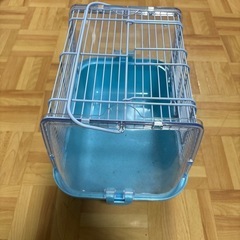 小動物のゲージ　お出掛けの画像