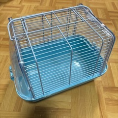 小動物のゲージ　お出掛けの画像
