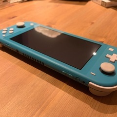 任天堂 Switch Lightの画像