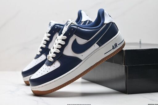 ナイキ Nike Air Force 1 '07 エアフォースワン ローカット オールマッチ カジュアルスポーツスニーカー。