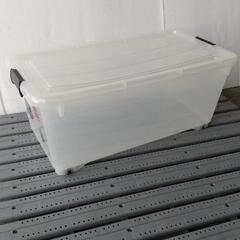 ☆蓋コロ付き衣装ケースb☆