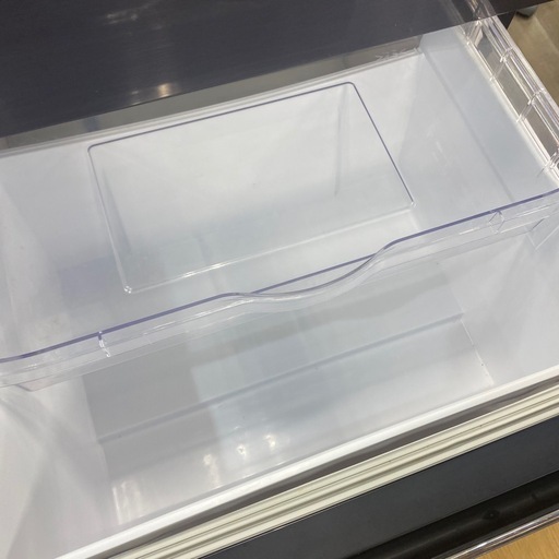 【家電６ヶ月保証付】HITACHI 自動製氷付3ドア冷蔵庫入荷しました
