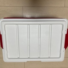 値下げしました！コールマン クーラーボックス　パーティースタッカー33QT レッドの画像