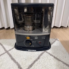 ストーブ　20Lタンク2つ　18Lタンク1つ　灯油自動吸引機付き　
