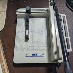 裁断機(難あり)　自炊　現状渡し