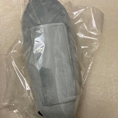 シートベルトクッション　抱き枕　ロケットの画像