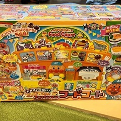 アンパンマン　フードコート　ままごと