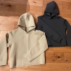 2着セットUNIQLO レディース用パーカー　Mサイズ