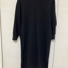 ユニクロ フード付きワンピース スウェット Mサイズ 