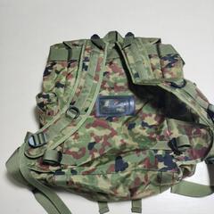 🎒迷彩柄大きめのリュックサックの画像