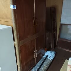 【無料】昭和レトロな布団タンス◆たっぷり収納可能◆和風デザイン！