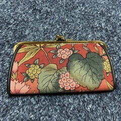 工芸品民芸品　植物柄の財布