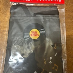 BOSSオリジナルサコッシュ限定版