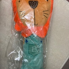 シートベルトクッション　ライオン　抱き枕